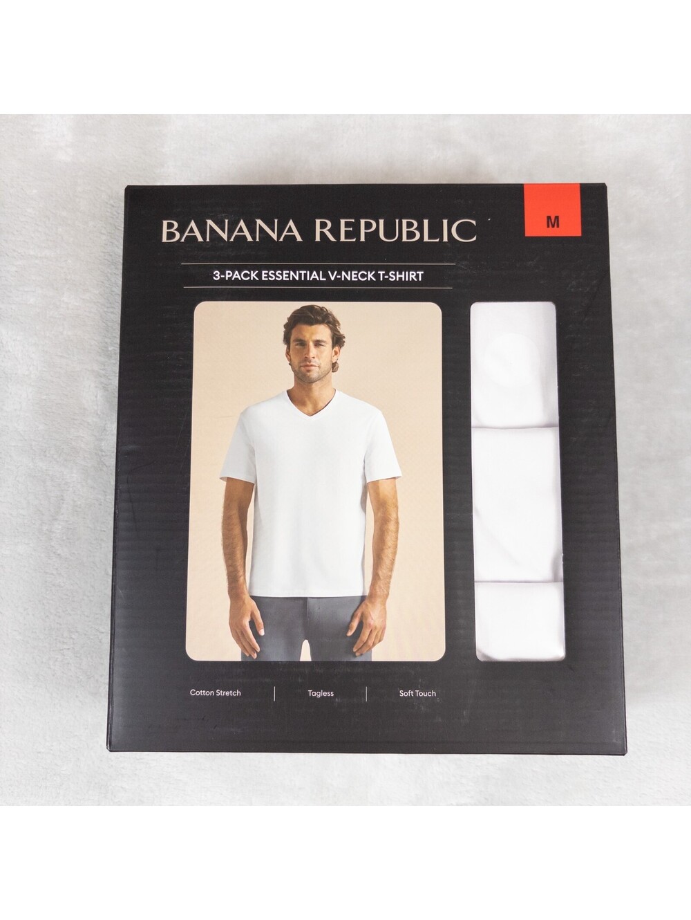 Banana Republic Mens V-Neck T-Shirts Size Medium White 3-Pack Essential Cotton